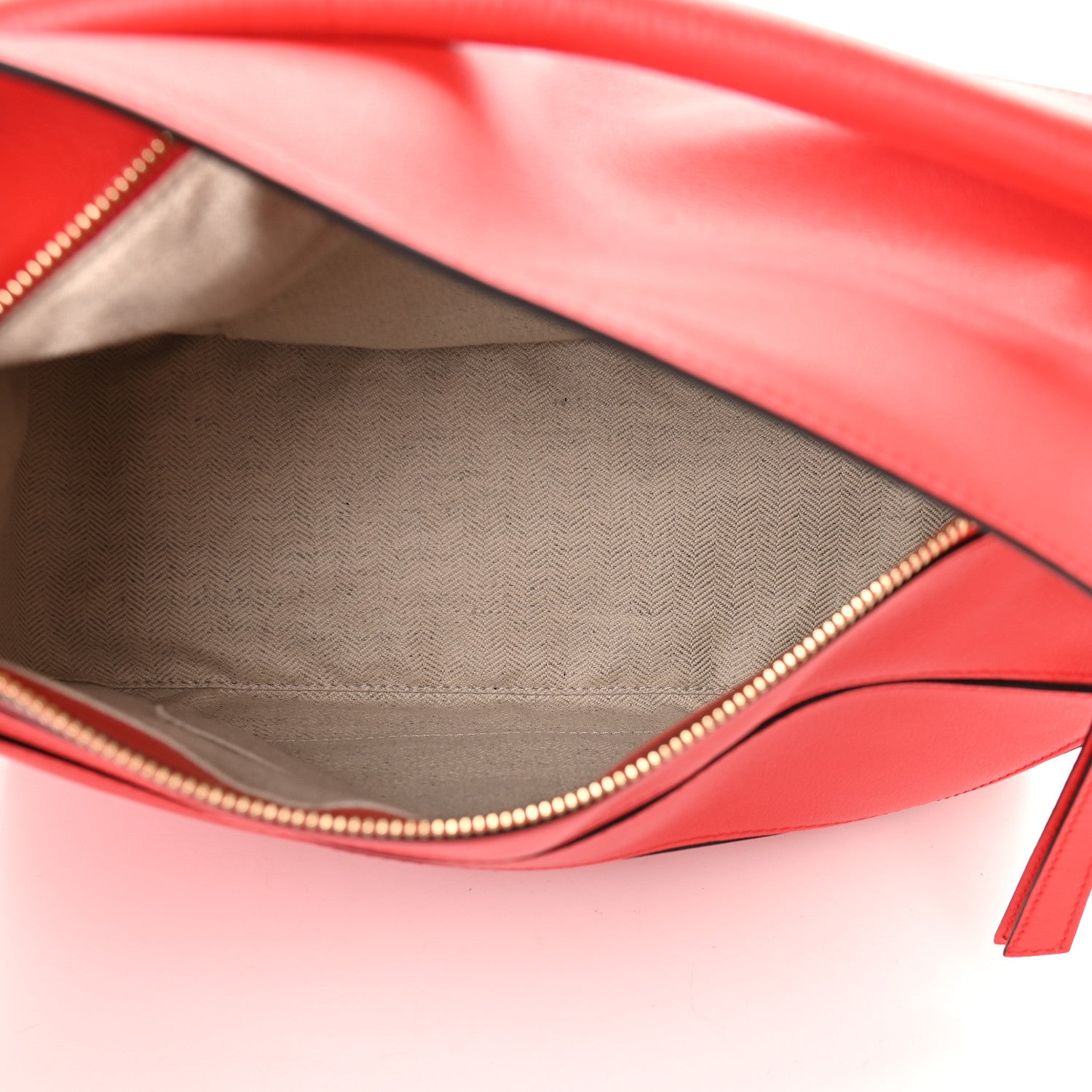 Loewe Calfskin Medium Puzzle Bag Scarlet 4 of 8