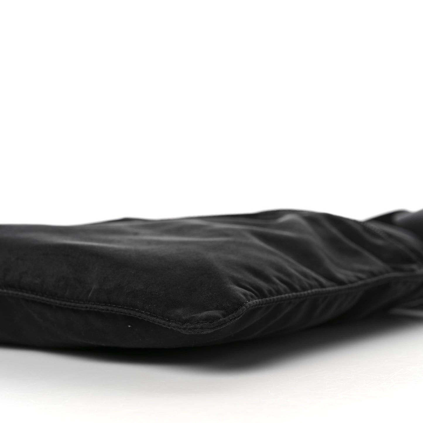 Tessuto Nylon Saffiano Flat Messenger Bag Black