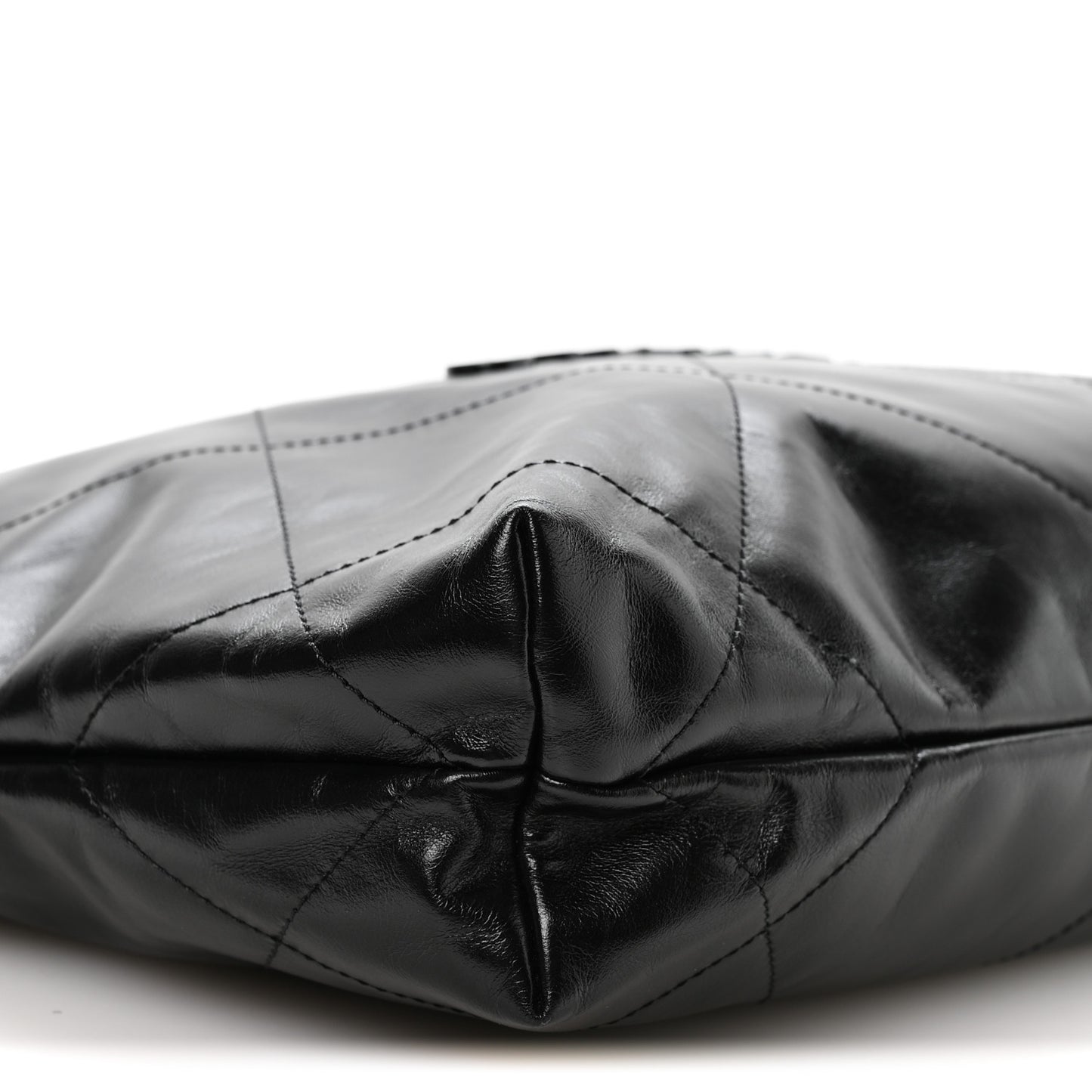 Shiny Calfskin Quilted Small Chanel 22 So Black