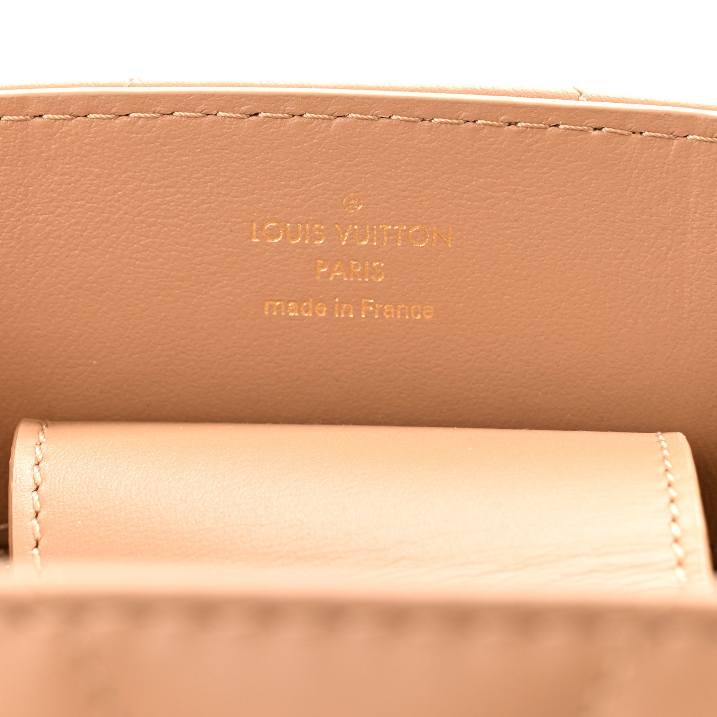Calfskin New Wave Chain Tote Noisette