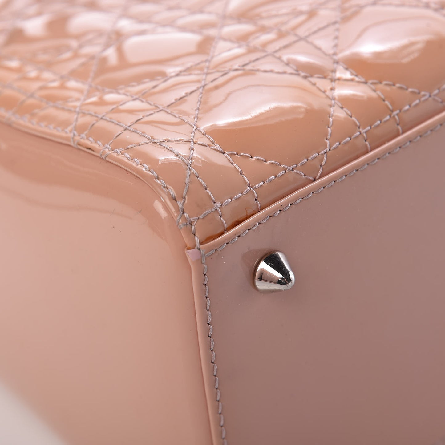 Patent Cannage Medium Lady Dior Beige