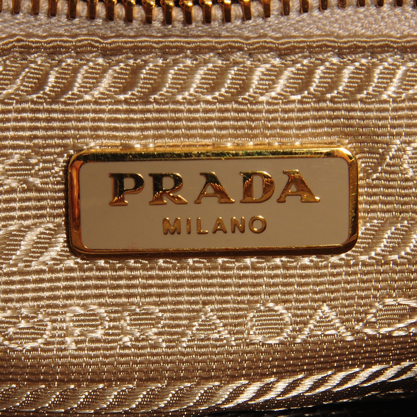 Saffiano Vernice Crossbody Bag Bianco