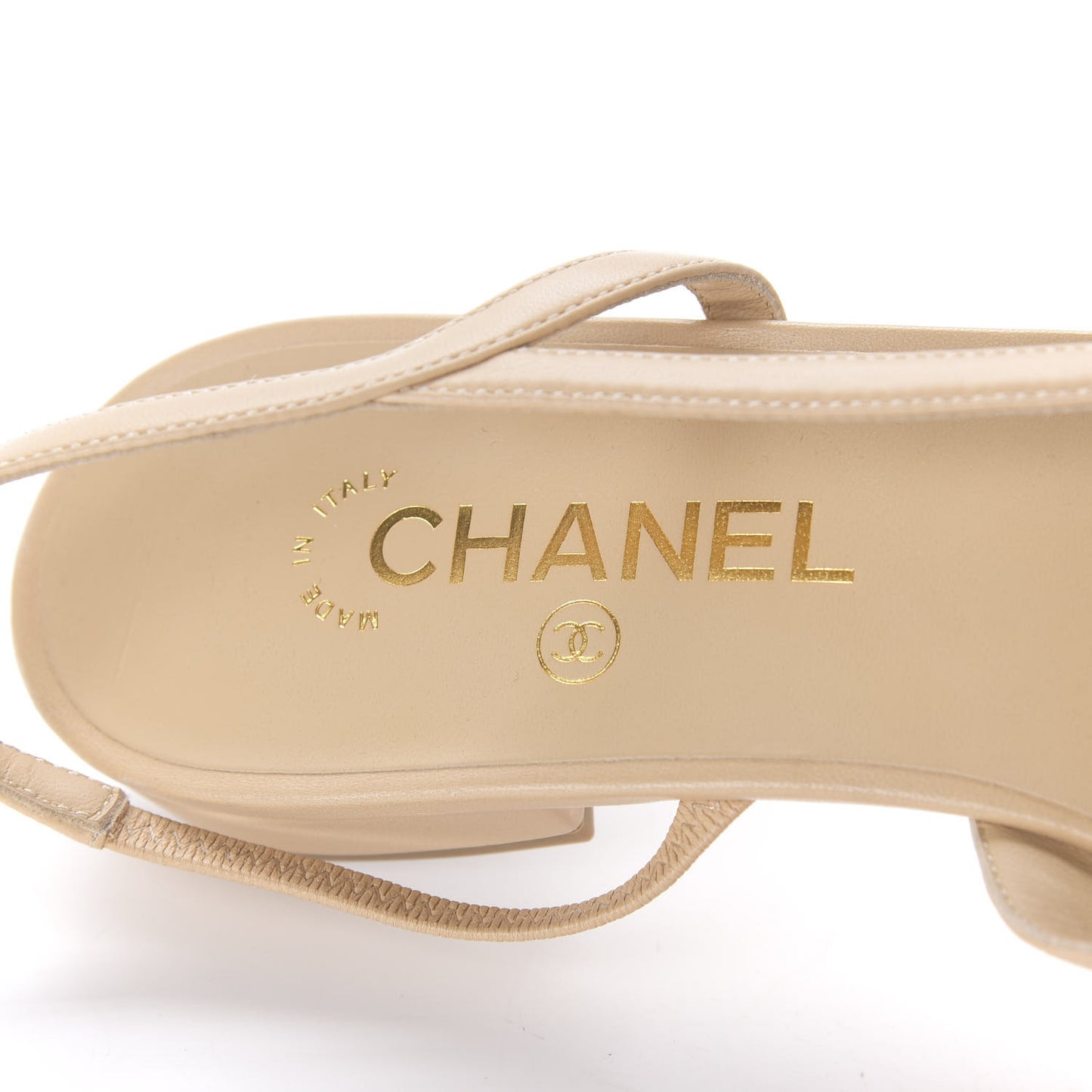 Lambskin Patent Cap Toe CC Slingback Sandals 40 Beige White