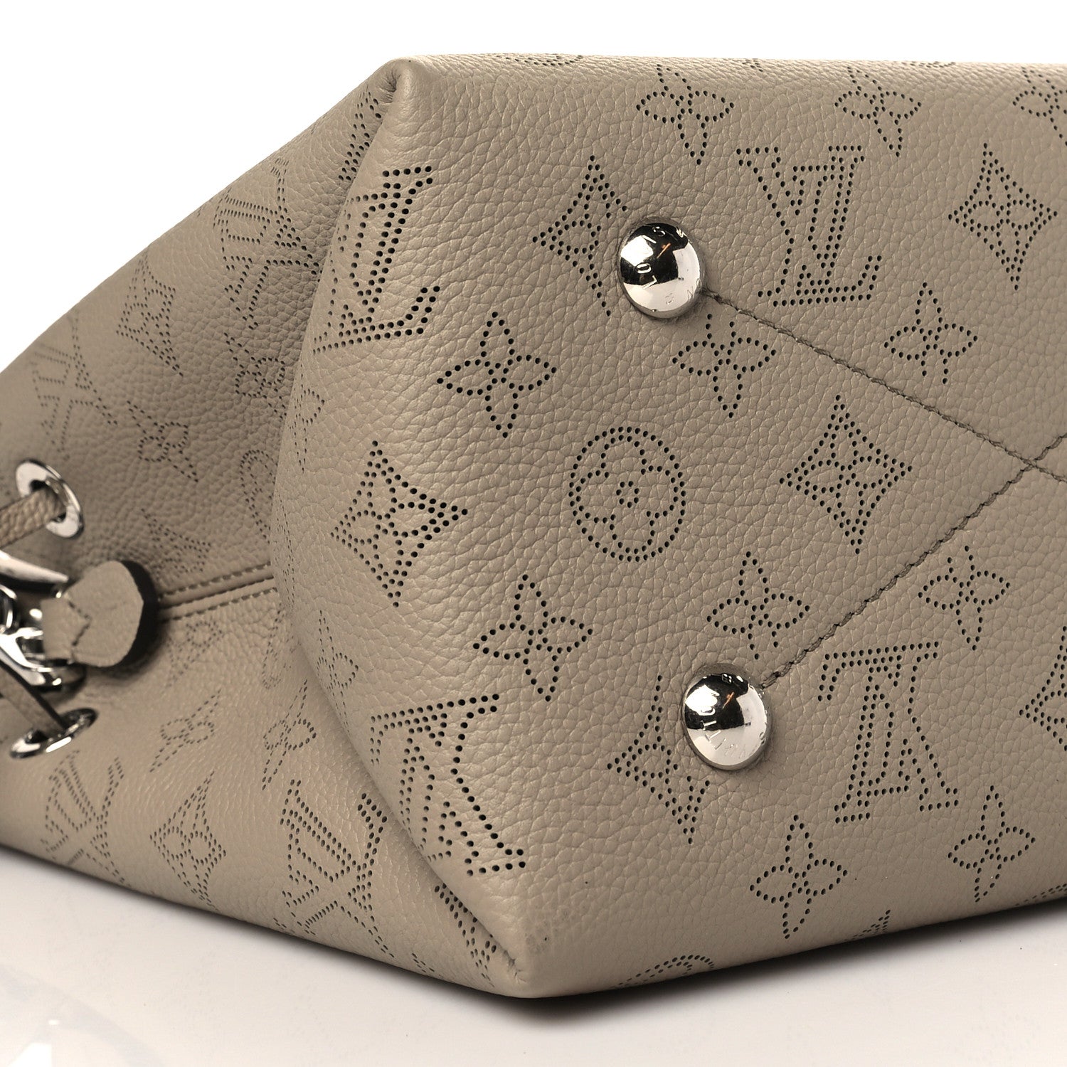 Louis Vuitton Mahina Bella Galet 8 of 9