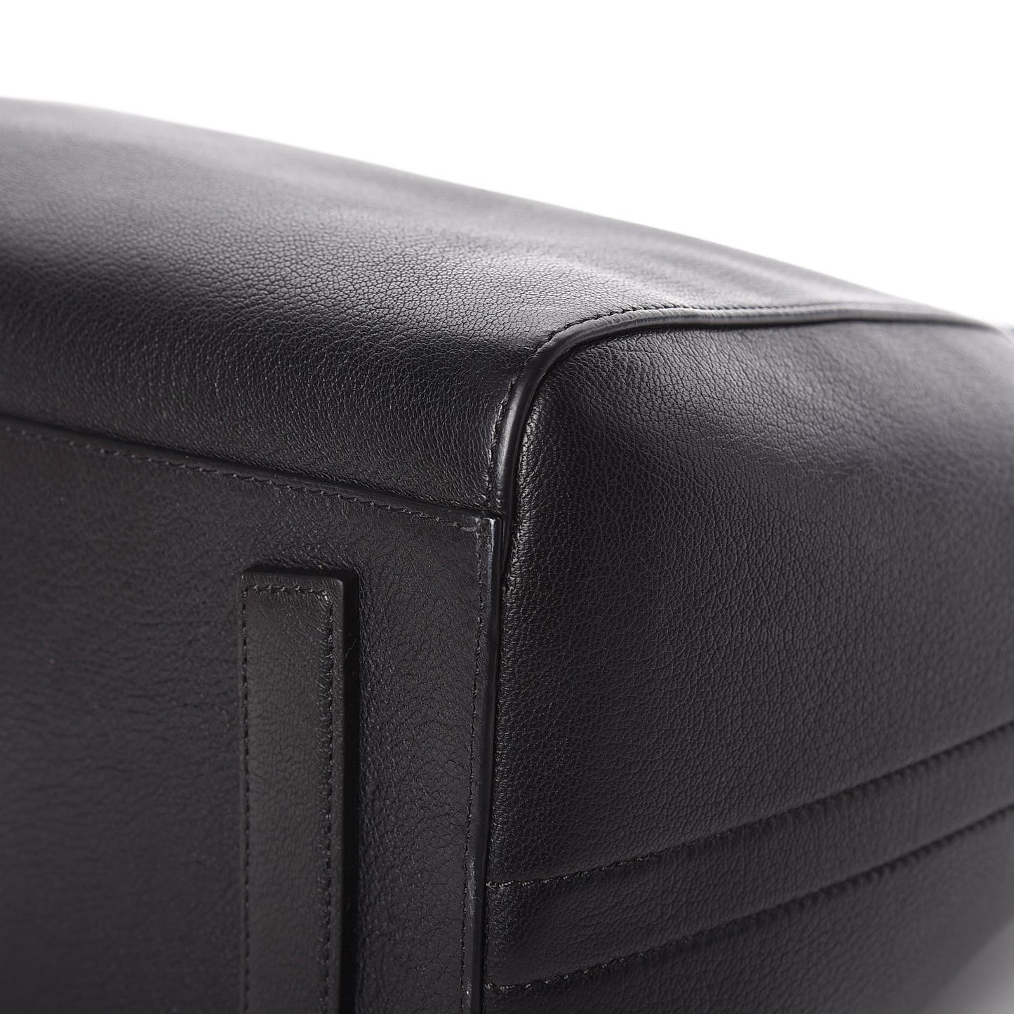 Sugar Goatskin Medium Antigona Black