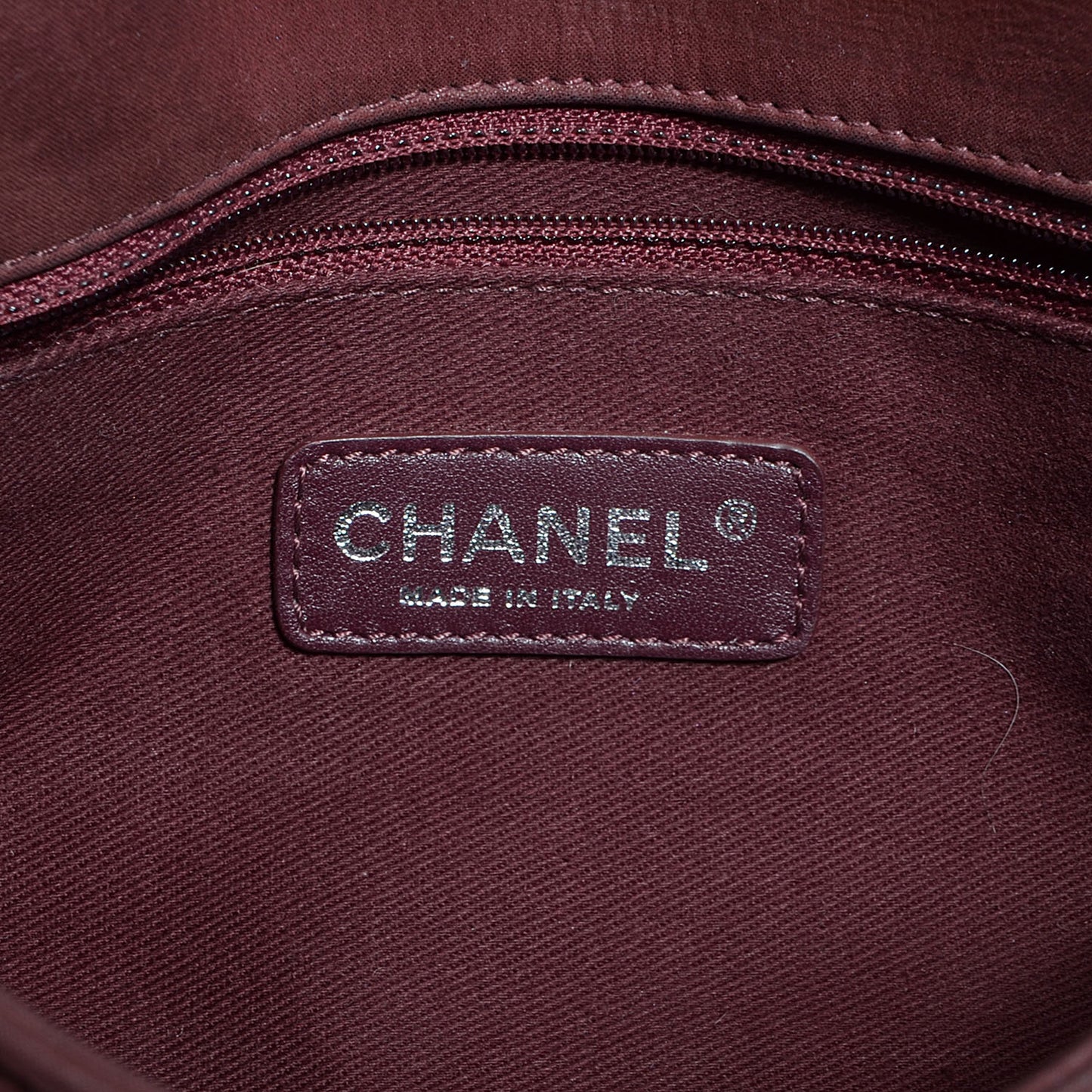 Calfskin Diamond Embossed New Chic Flap Burgundy