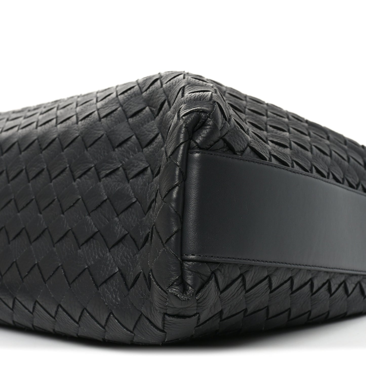 Deerskin Intrecciato Medium Traveler Hobo Black