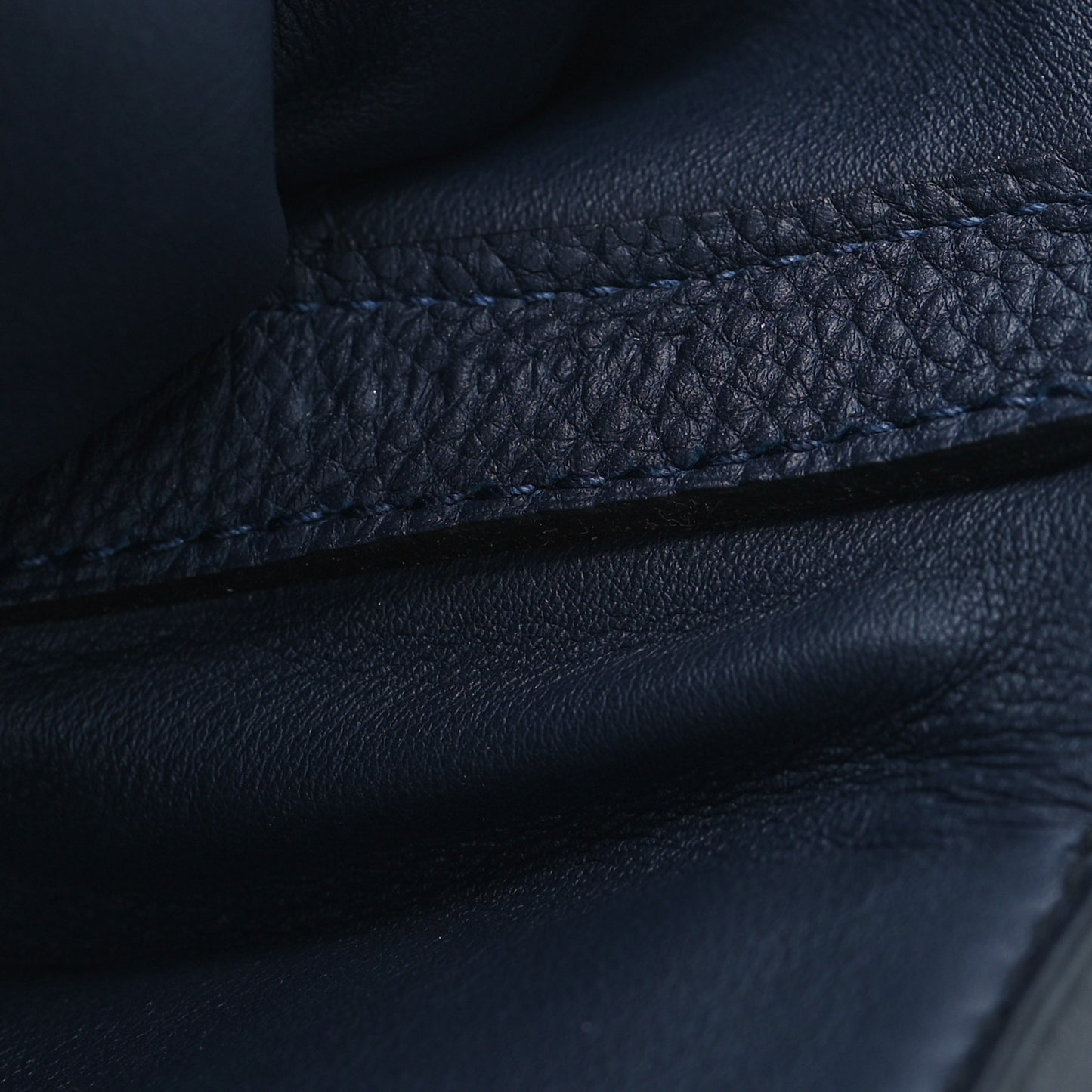 Togo Swift 24/24 35 Bleu Nuit Black