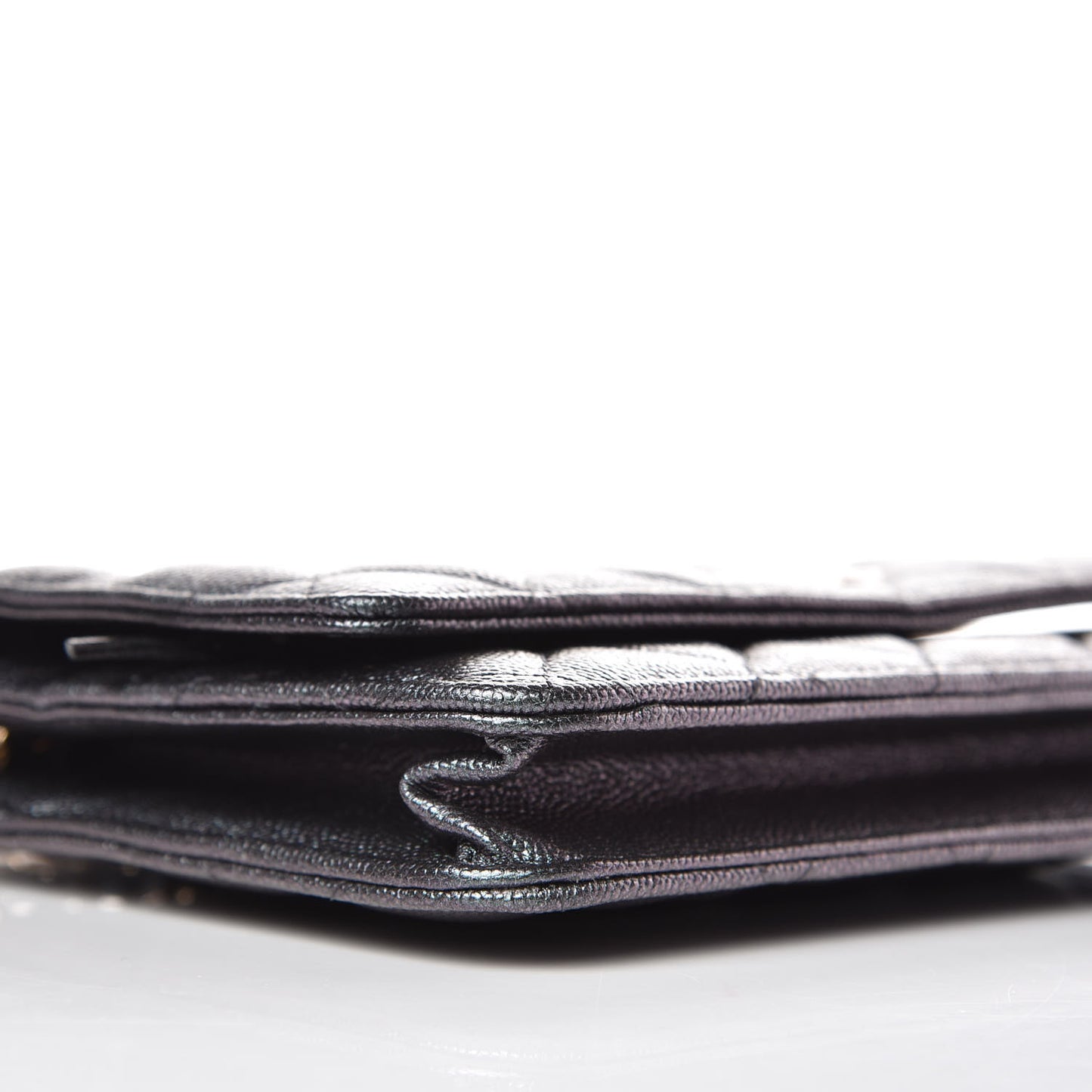 Iridescent Caviar Quilted Wallet On Chain WOC Black