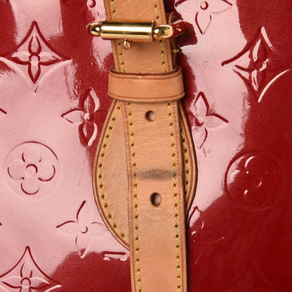 Louis Vuitton Vernis Brentwood Pomme D'Amour 14 of 14