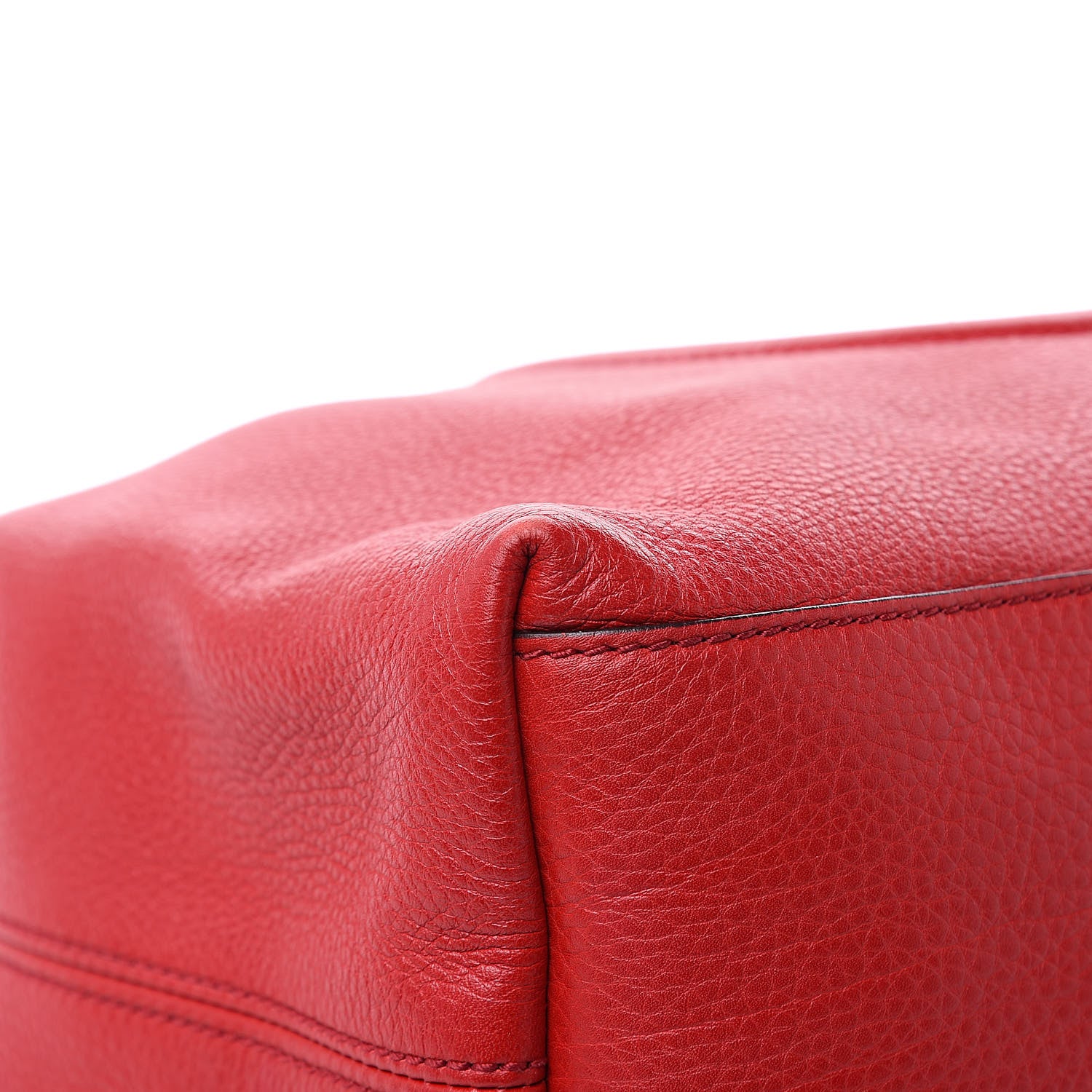 Gucci Pebbled Calfskin Medium Soho Chain Shoulder Bag Tabasco Red 10 of 11