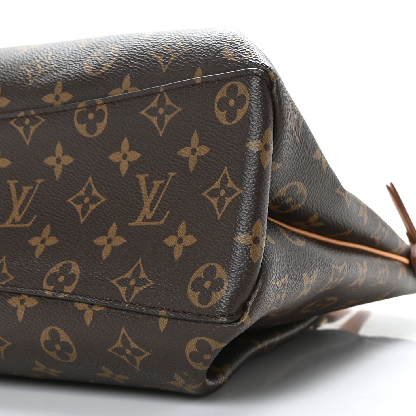 Monogram Rivoli MM
