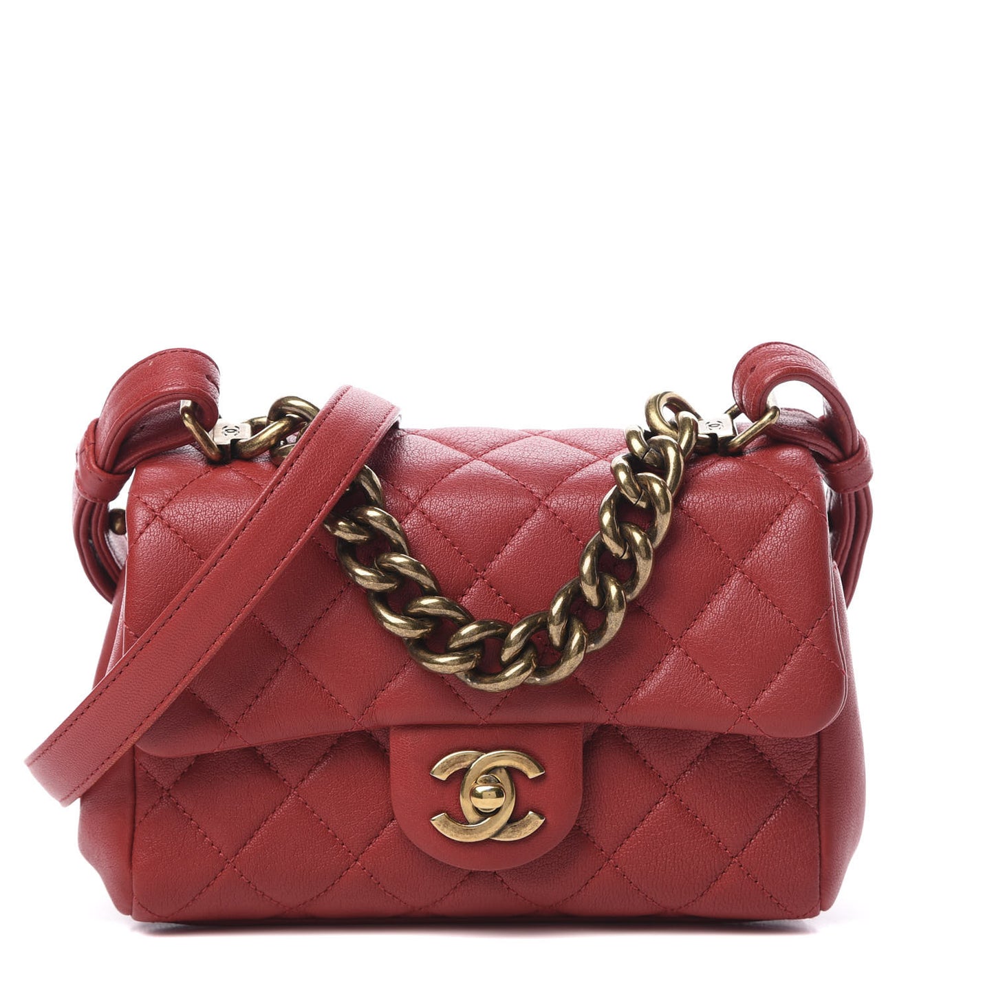 Shiny Sheepskin Quilted Mini Trapezio Flap Red