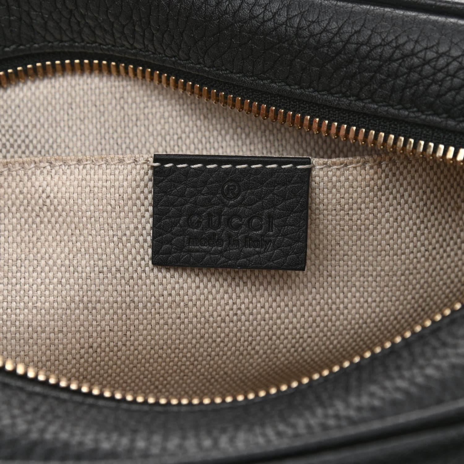 Gucci Pebbled Calfskin Small Soho Disco Bag Black 6 of 9