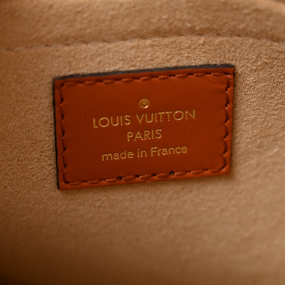 Louis Vuitton Calfskin Monogram Tufting On My Side Galet 6 of 11