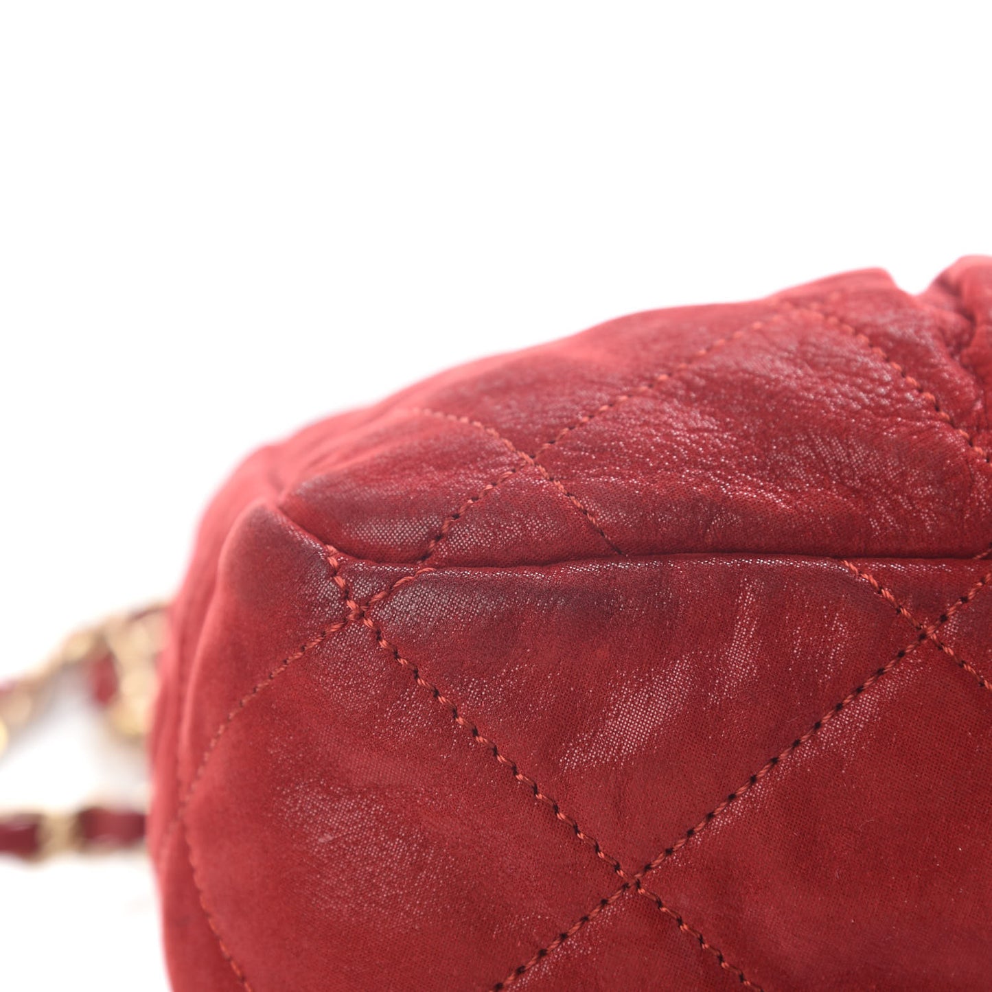 Iridescent Calfskin Large Chic Quilt Flap Red