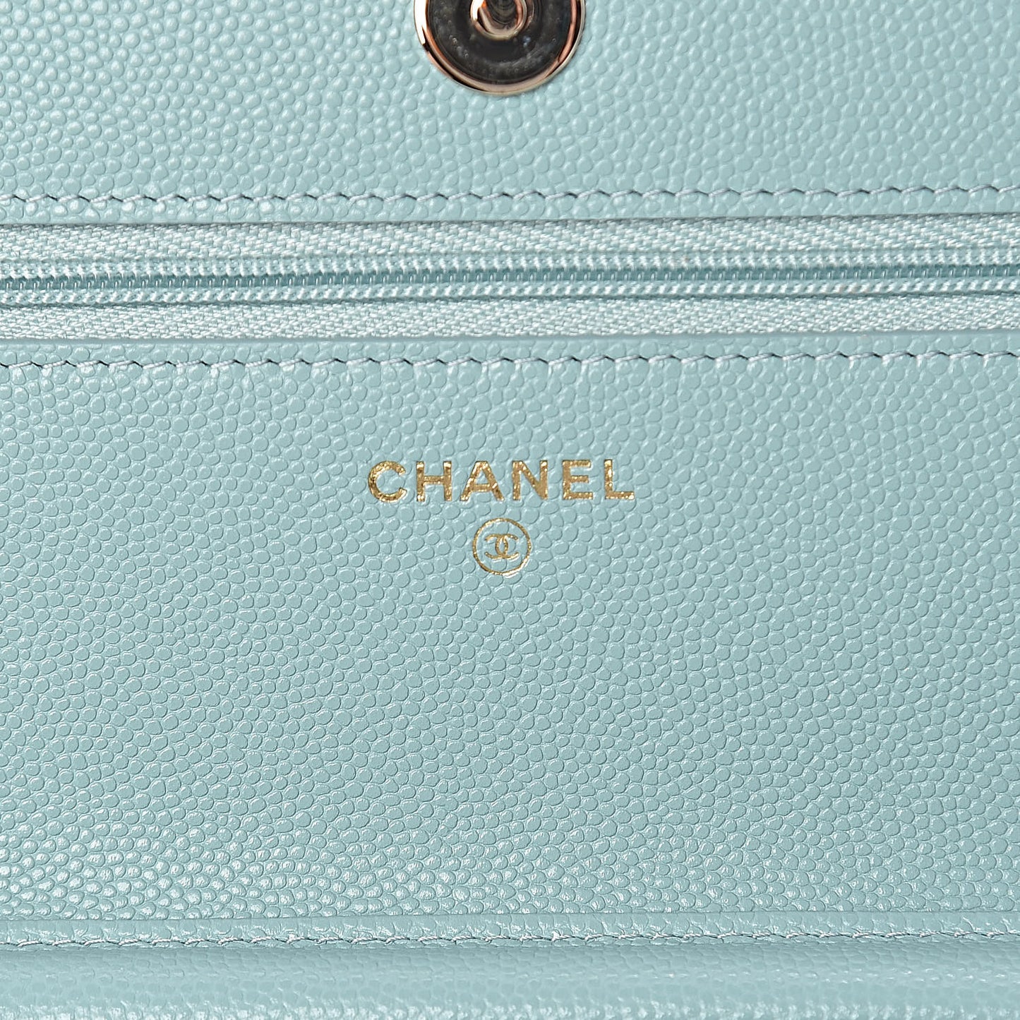 Caviar Quilted Wallet On Chain WOC Light Blue