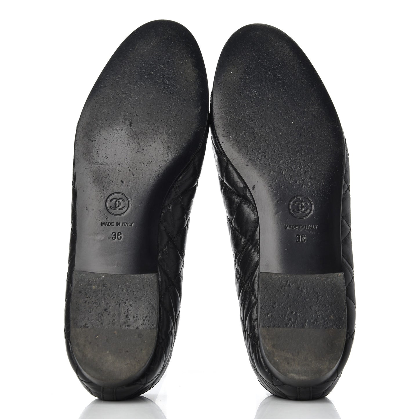 Aged Calfskin Quilted CC Cap Toe Ballerina Flats 38 Black