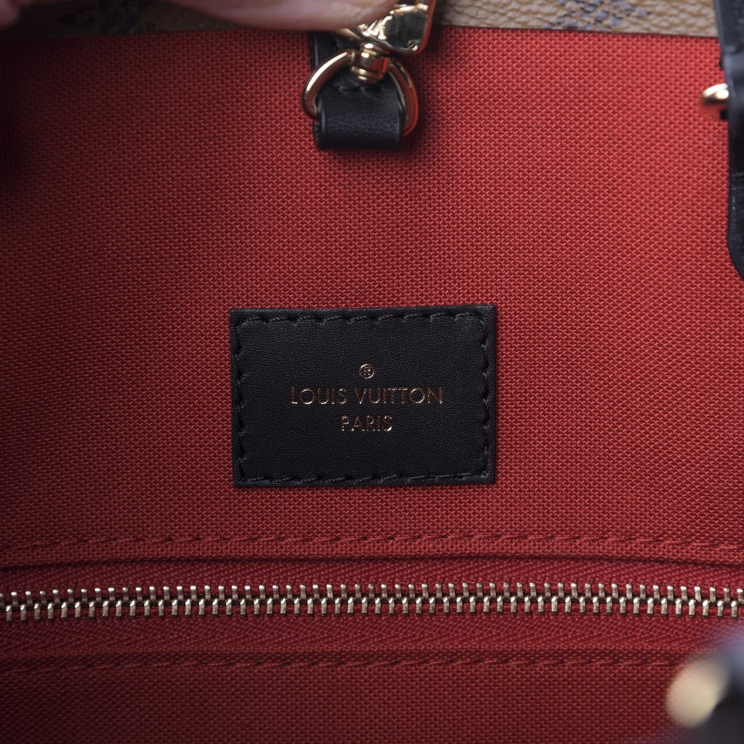 Reverse Monogram Giant Onthego MM