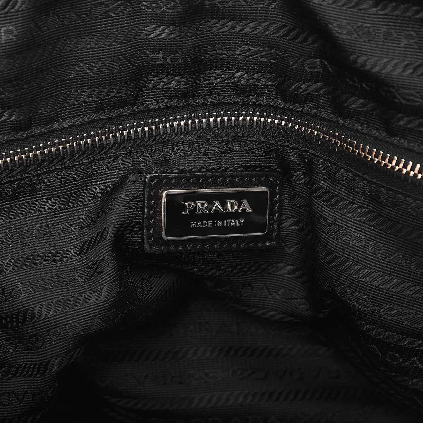 Glace Calf Zippers Dome Satchel Black
