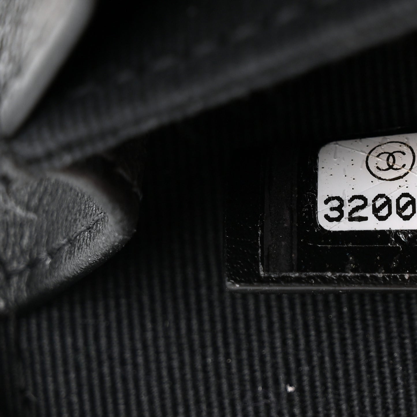 Lambskin Quilted Mini Lacquered Chain Clutch Black