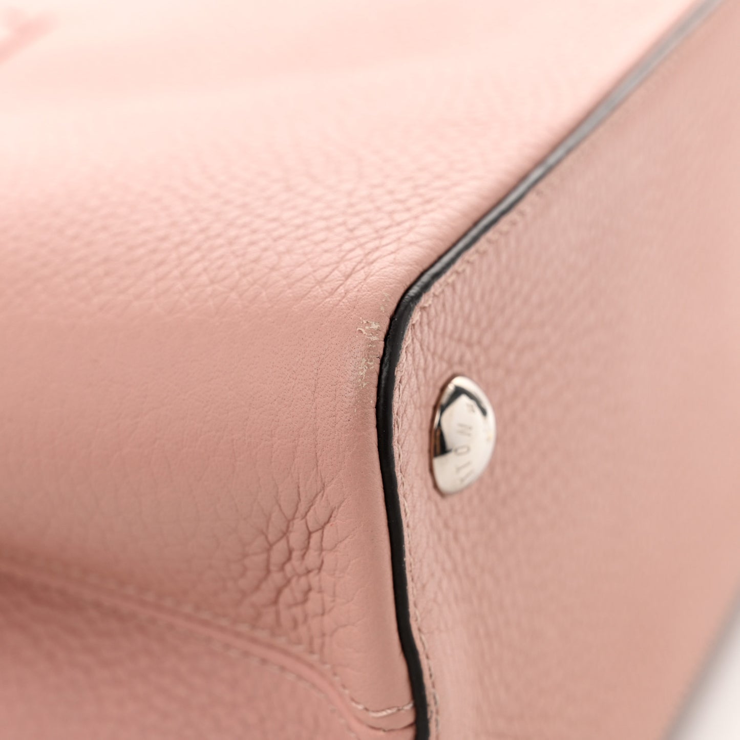 Taurillon Capucines PM Magnolia