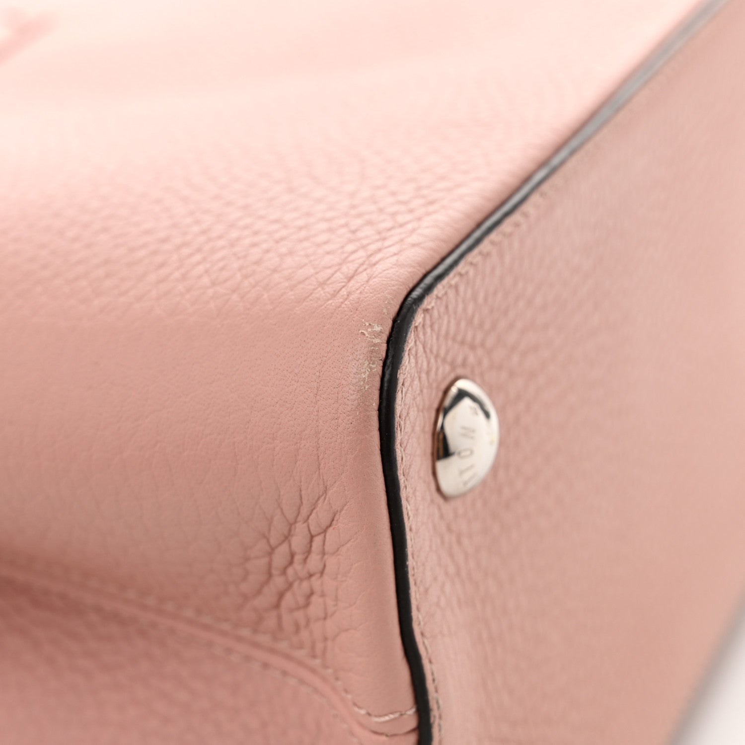 Louis Vuitton Taurillon Capucines PM Magnolia 12 of 13