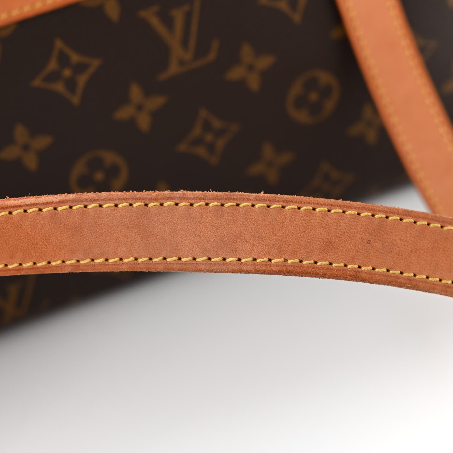 Louis Vuitton Monogram Cite GM 12 of 14