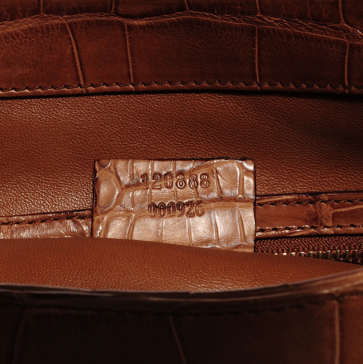 Alligator Piston Lock Jackie O Hobo Tan