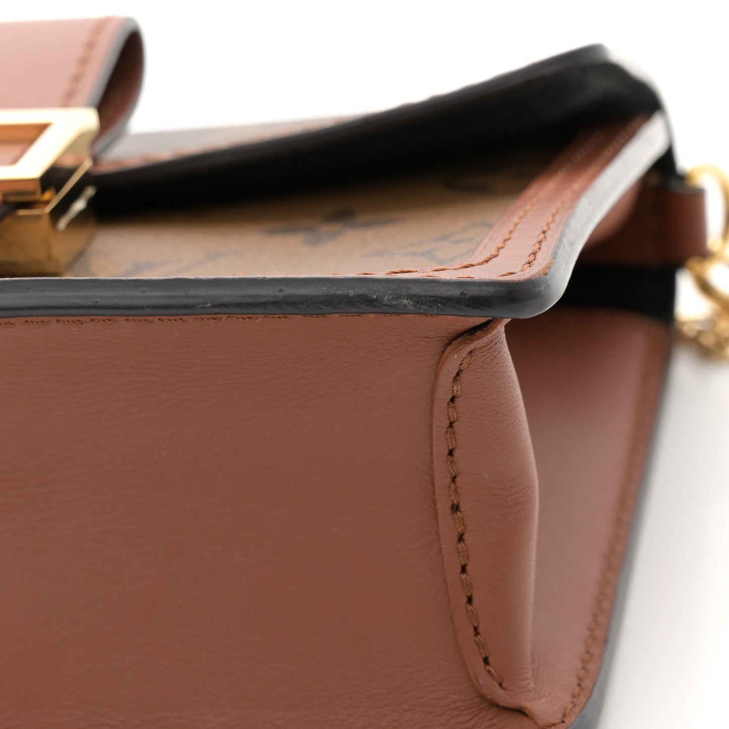 Reverse Monogram Dauphine Chain Wallet