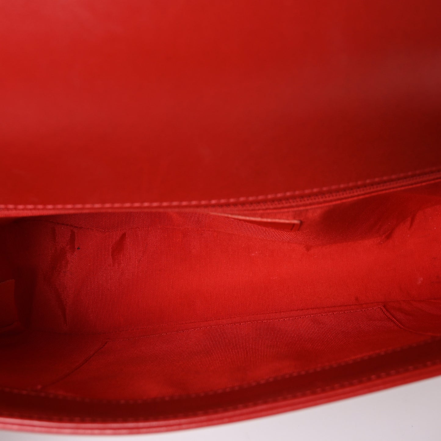 Lambskin Quilted New Medium Boy Flap Red