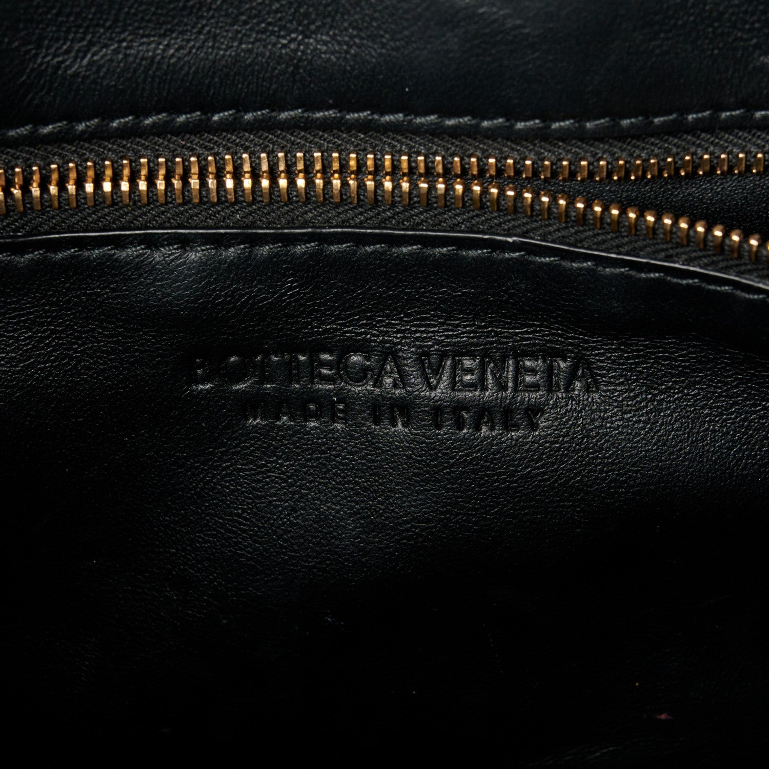 Bottega Veneta Lambskin Maxi Intrecciato Brick Cassette Bag Black 6 of 12