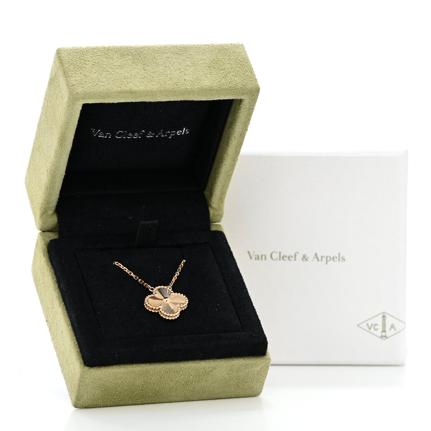 18K Yellow Gold Guilloché Vintage Alhambra Pendant Necklace
