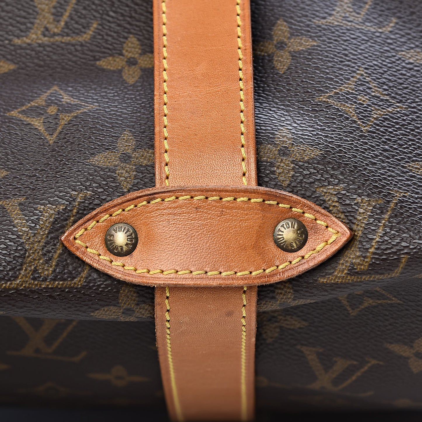 Monogram Saumur 35