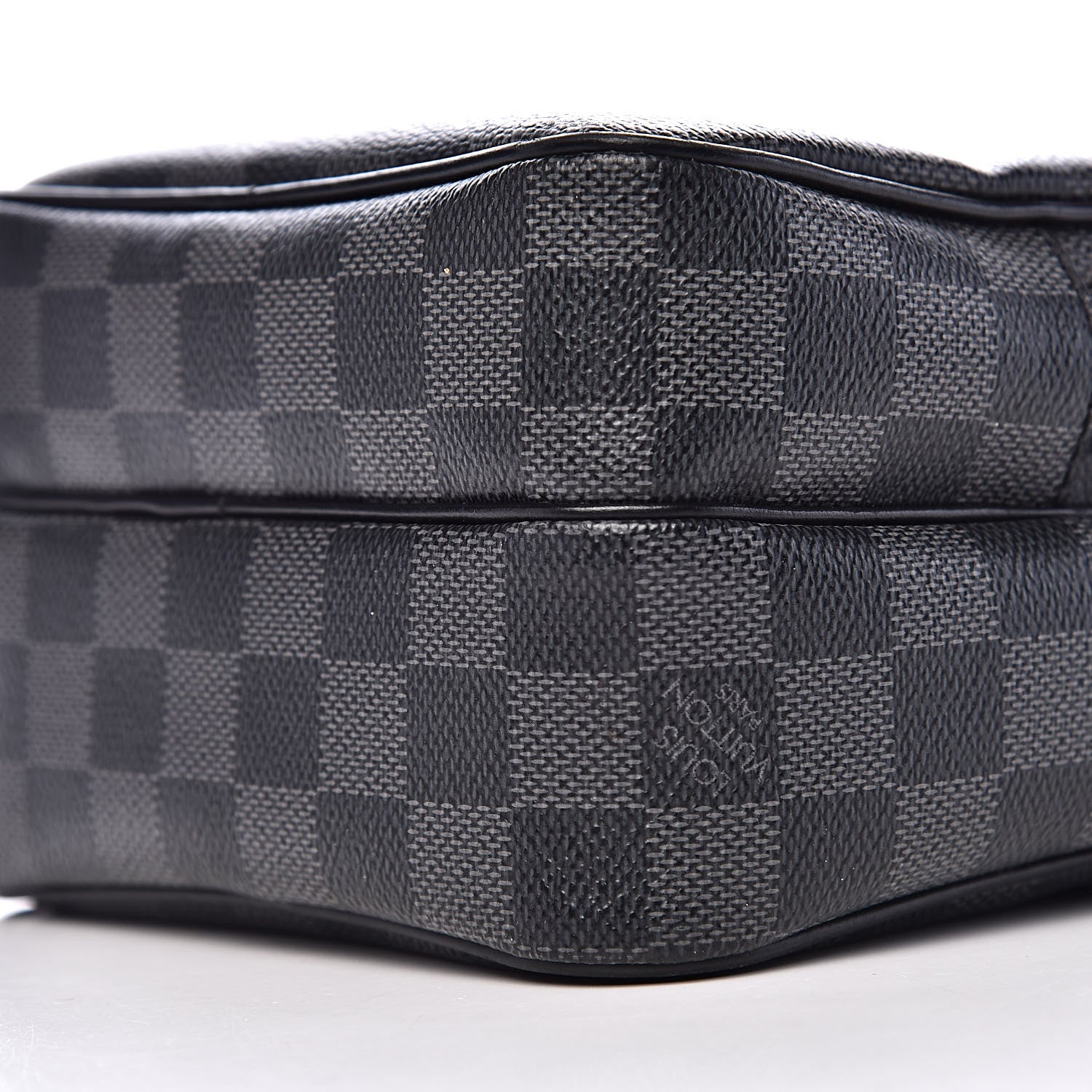 Louis Vuitton Damier Graphite Rem Bag 10 of 11