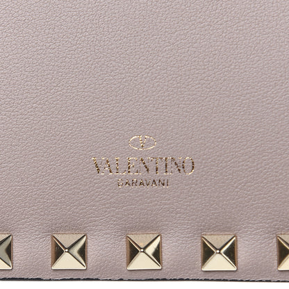 Valentino Garavani Nappa Rockstud Clutch Poudre 7 of 10