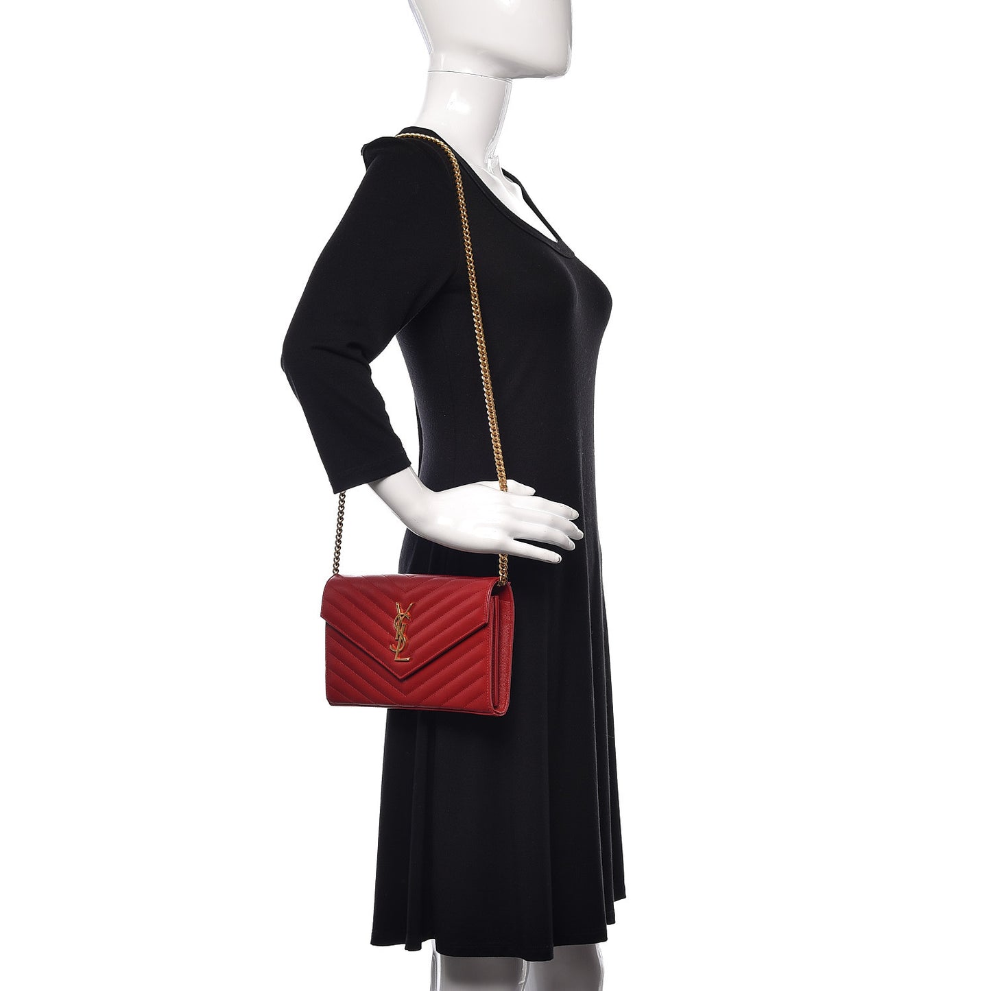 Grain De Poudre Matelasse Chevron Monogram Chain Wallet Red