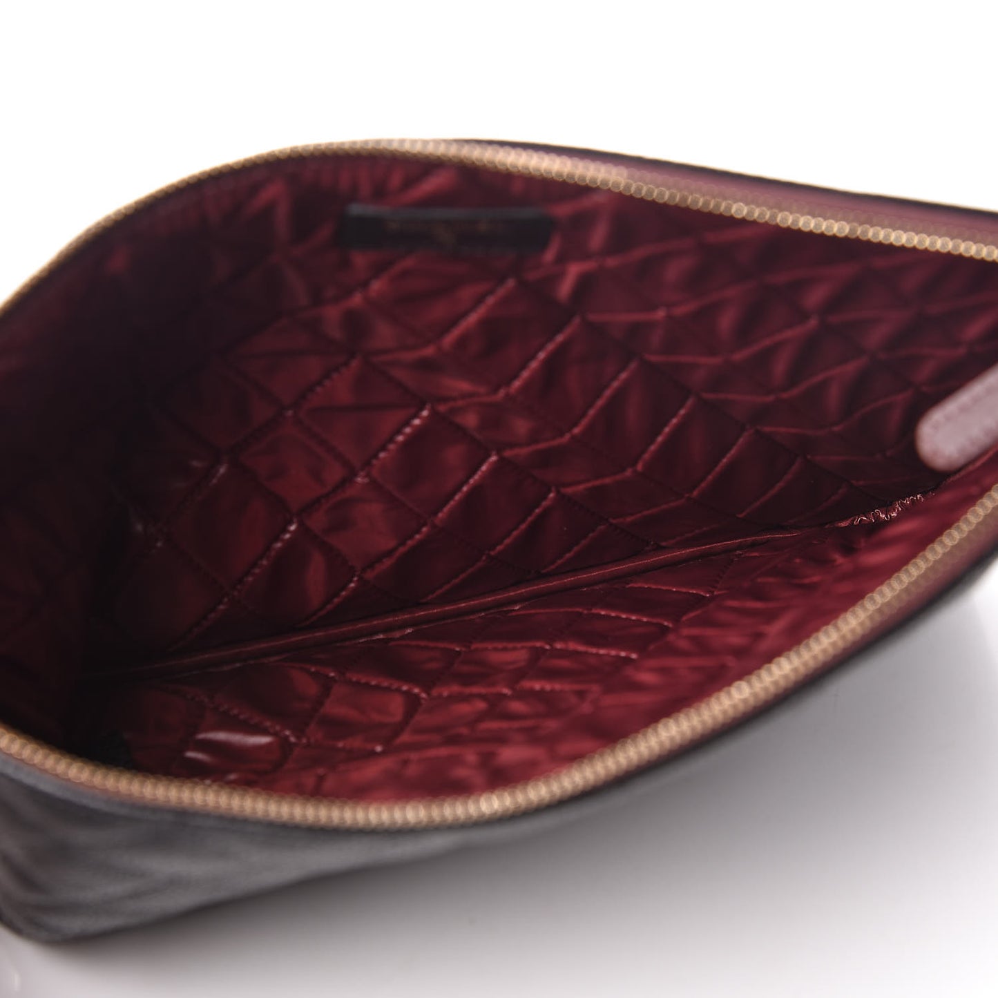 Caviar Quilted Medium Cosmetic Case Black