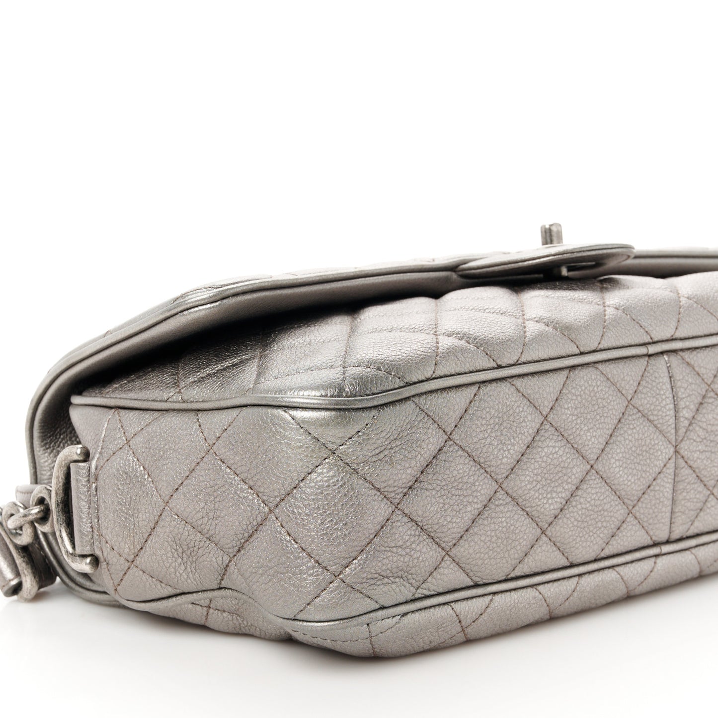 Metallic Calfskin Quilted Medium Casual Rock Flap Silver