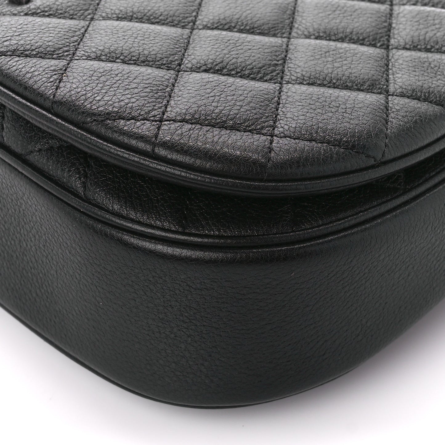 Calfskin Quilted Casual Pocket Messenger Flap Black
