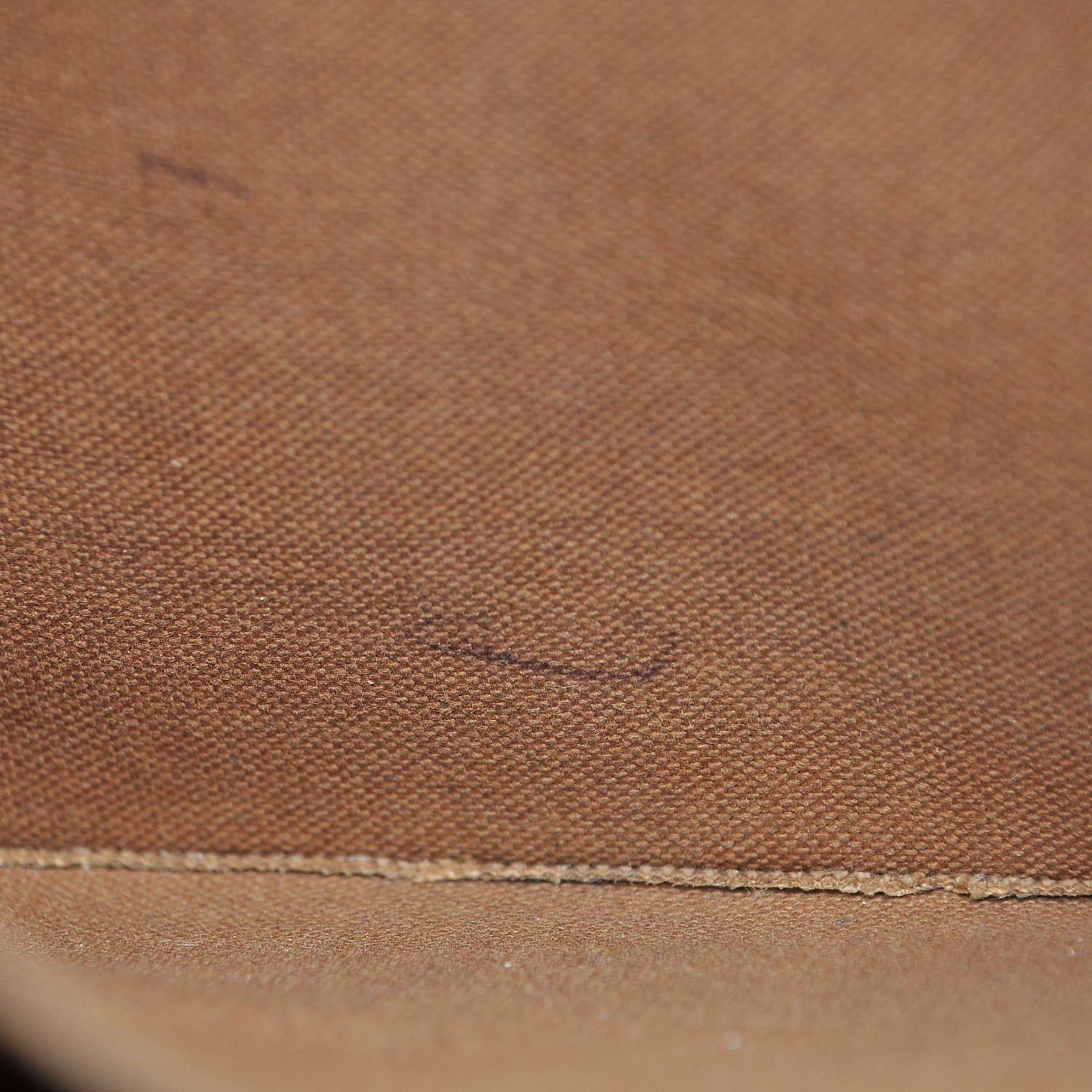 Louis Vuitton Monogram Totally MM 11 of 16
