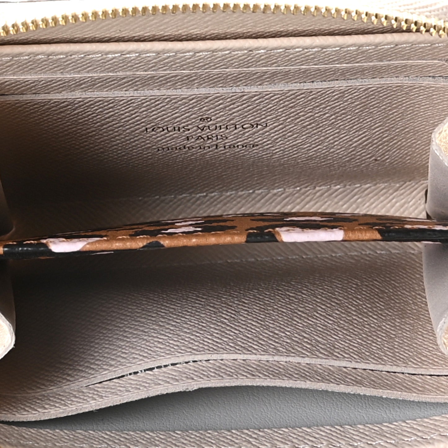 Monogram Giant Wild At Heart Zippy Coin Purse Creme