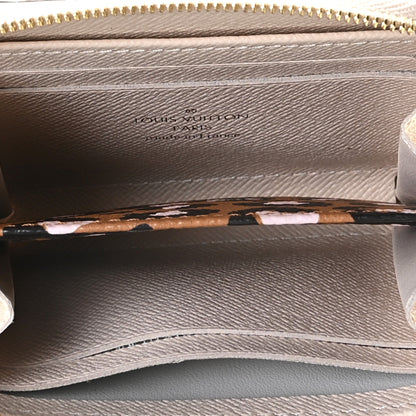 Louis Vuitton Monogram Giant Wild At Heart Zippy Coin Purse Creme 7 of 8