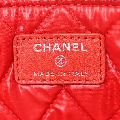 Chanel Patent Calfskin Quilted Valentine Hearts Medium O Cosmetic Case Red 6 of 9