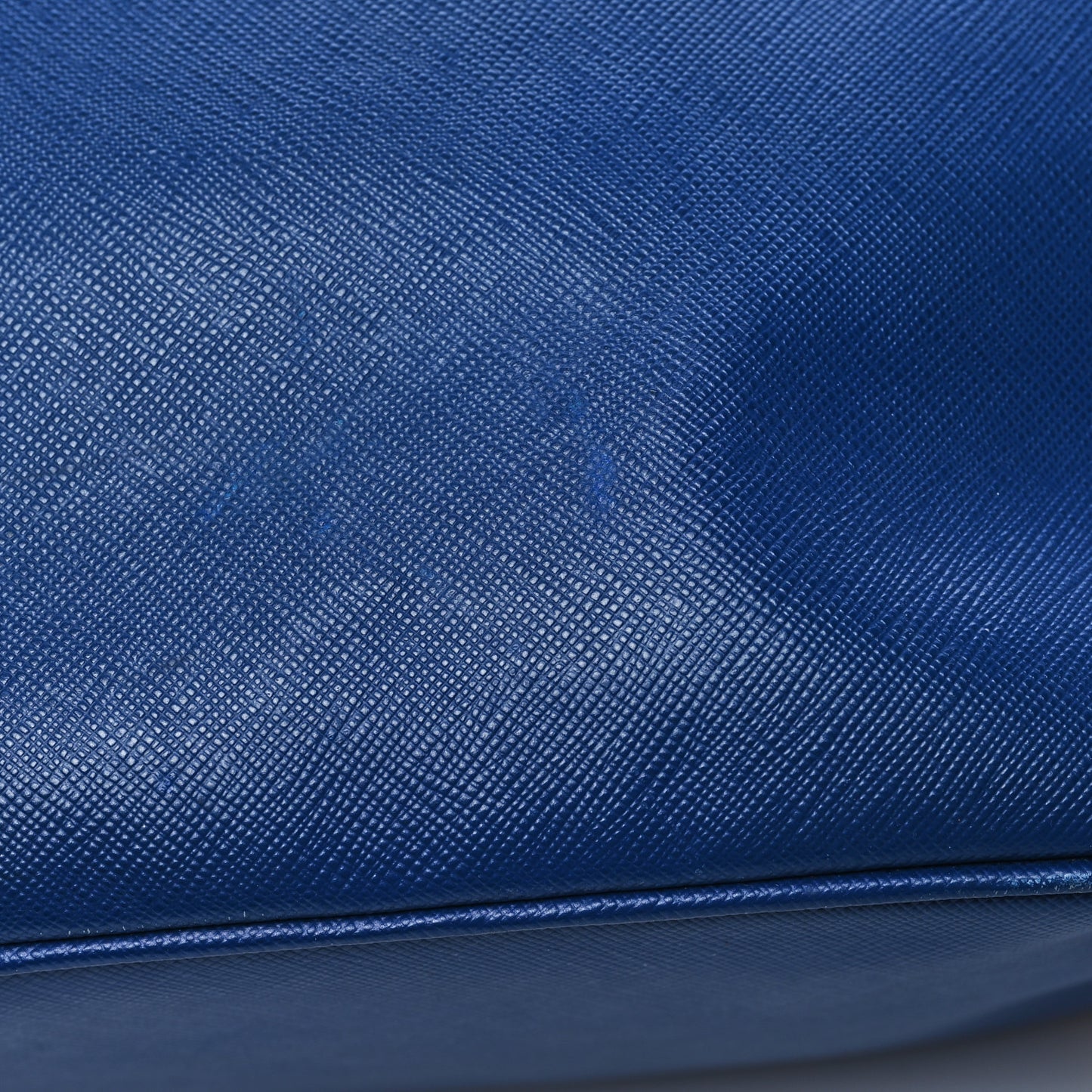 Saffiano Large Galleria Double Zip Tote Bluette