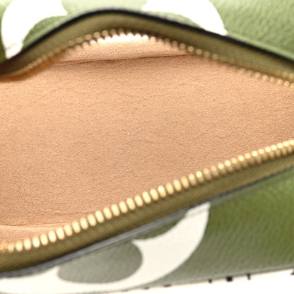 Louis Vuitton Monogram Giant Beach Pouch Kaki 5 of 9