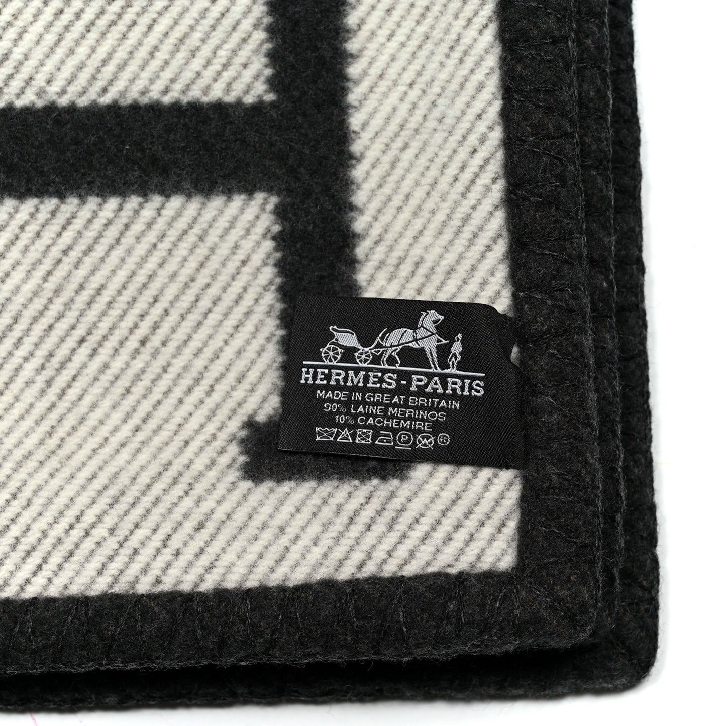 Wool Cashmere Signature Avalon Blanket Black