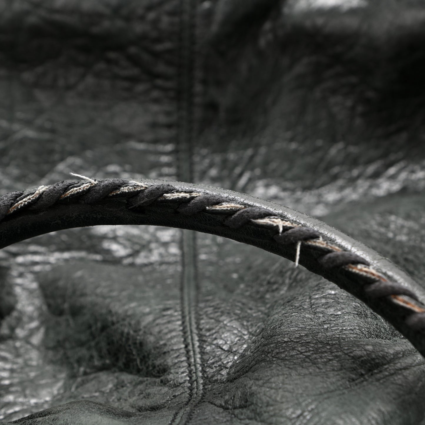 Agneau Classic Hardware Weekender Black