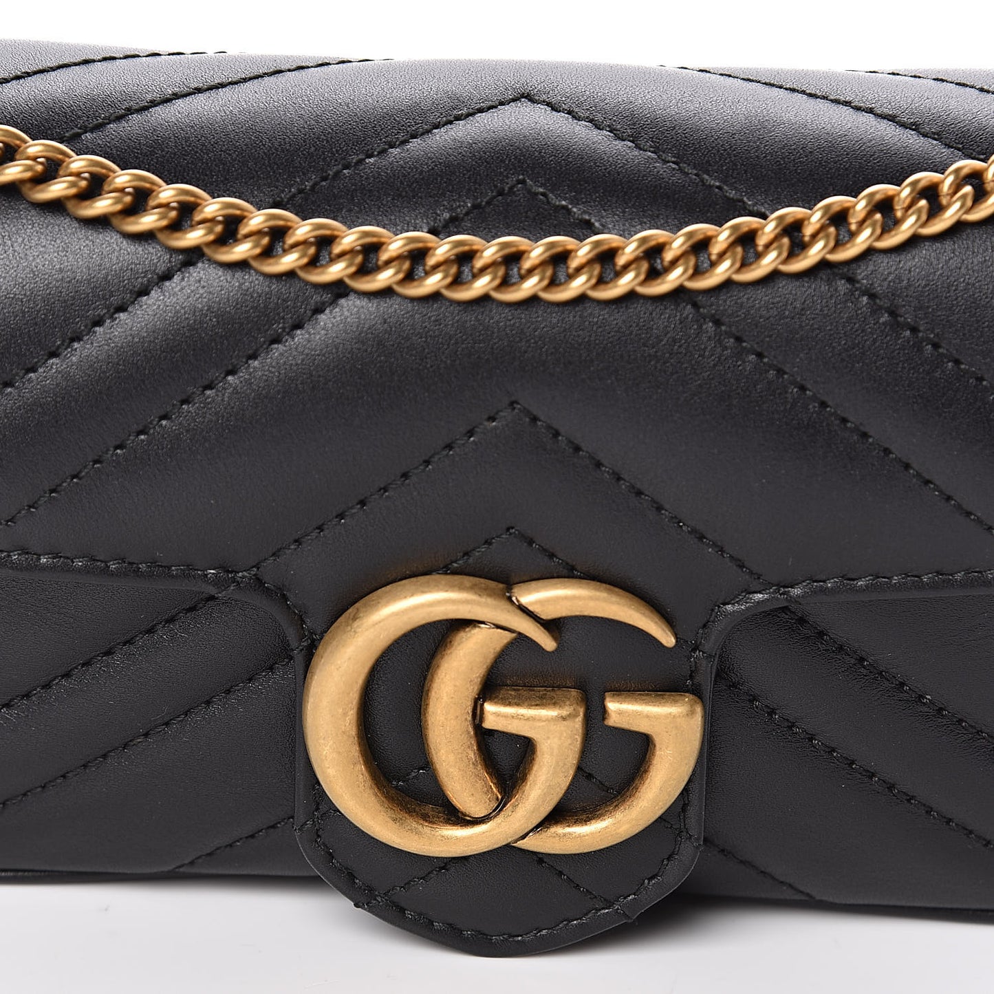 Calfskin Matelasse Super Mini GG Marmont Shoulder Bag Black