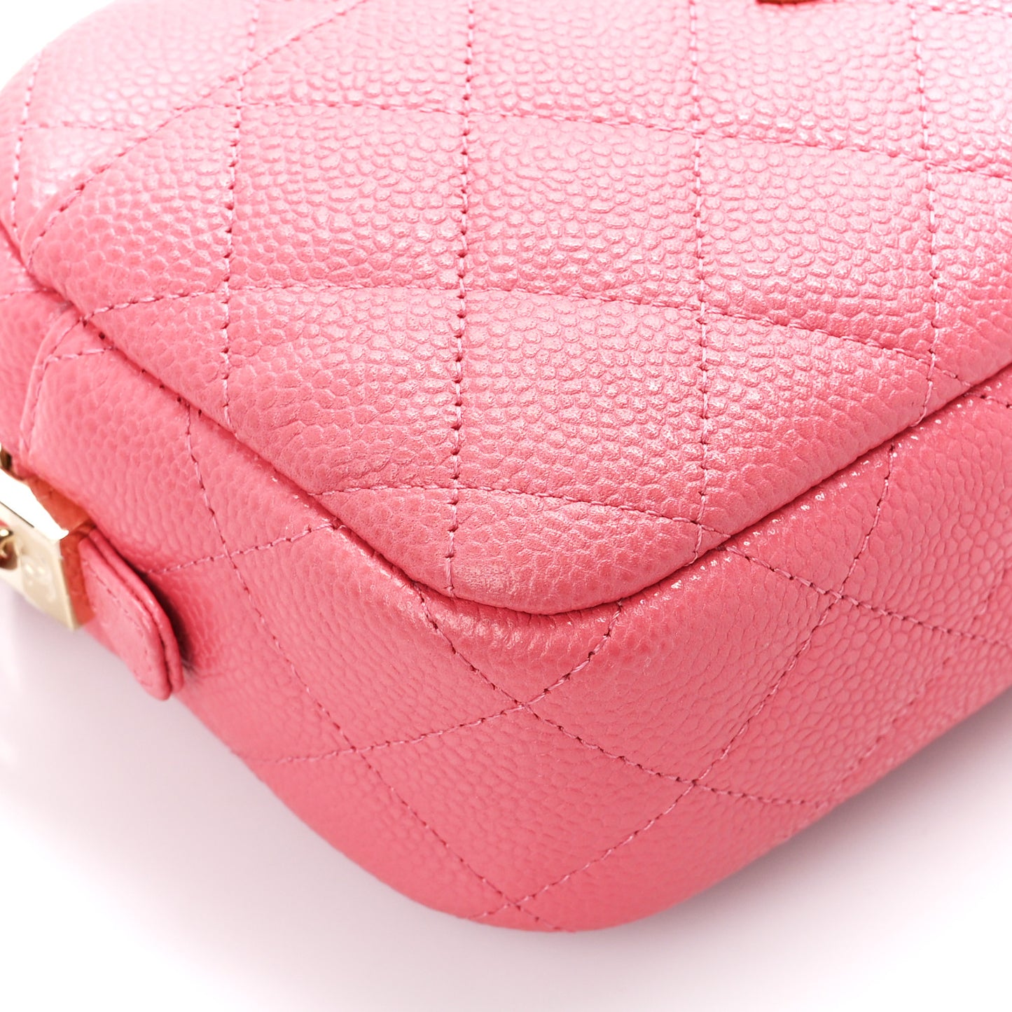 Iridescent Caviar Small Timeless Camera Case Coral